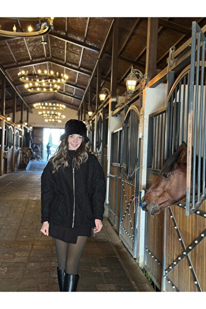 INVR Kuzu Peluş Kadın At Nakışlı Ceket