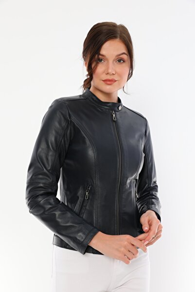 Basics&More سترة نسائية من الجلد الأسود من ماليبونا