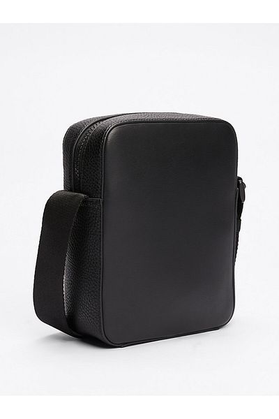Tommy Hilfiger Tommy Hilfiger Men Black Sling Bags