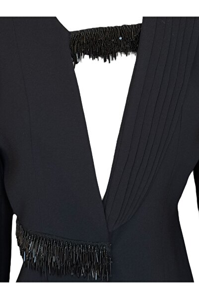 MODA Yaka ve kemer detaylı blazer