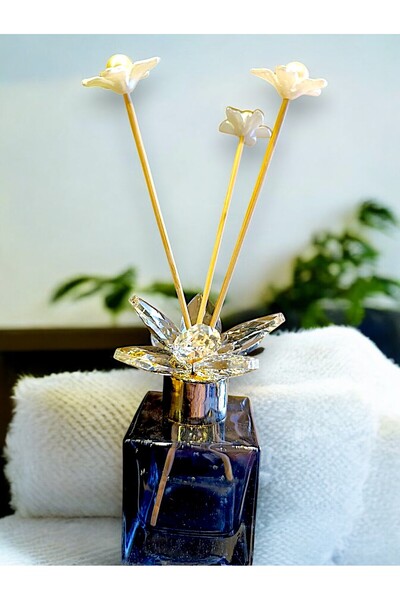 liveisthome Çiçek ve İncili Kristal Taşlı Koku Şişesi