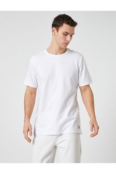 Koton Basic-T-Shirt mit Etikett, detaillierter Rundhalsausschnitt, kurze Ärmel