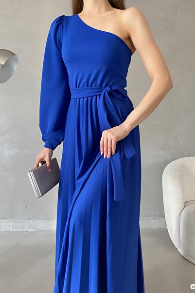 Deafox Saks kék egyujjú, öves maxi hosszúságú redős krepp anyagú hosszú ujjú ruha