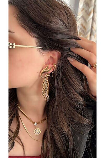 SU PERİSİ TAKI BİJUTERİ Vip Seri Gold Kıvrımlı Plaka Model Küpe