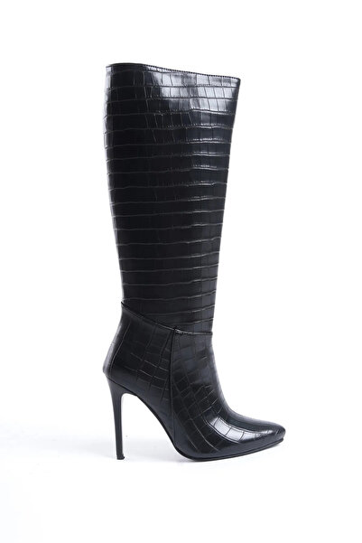 Shoesers حذاء نسائي بتصميم خاص بمقدمة مدببة ونصف سحاب وكعب عالٍ رفيع من جلد ا...