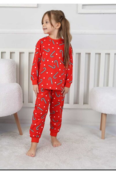 MYSTYLEWORLD Yeniyıl Temalı Çocuk Şeker Detaylı Kırmızı Pamuklu Pijama Takımı