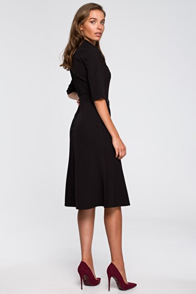 Stylove Dress with a belt and buckle