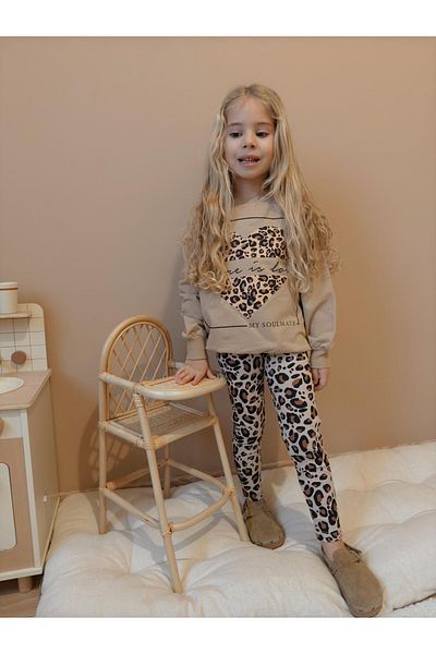 patriko tekstil Hearted Sweatshirt with Leopard Leggings Girl's Brown Bottom Top Suit