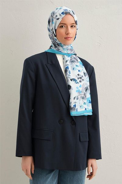 Armine Life 8043 Model Shawl - Number 13 and 14