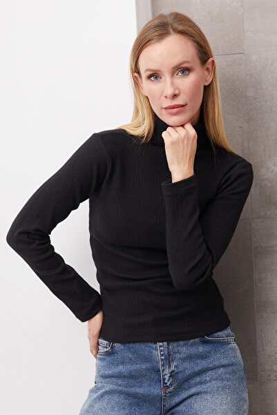 DPARİS Ribbed Turtleneck Bodysuit