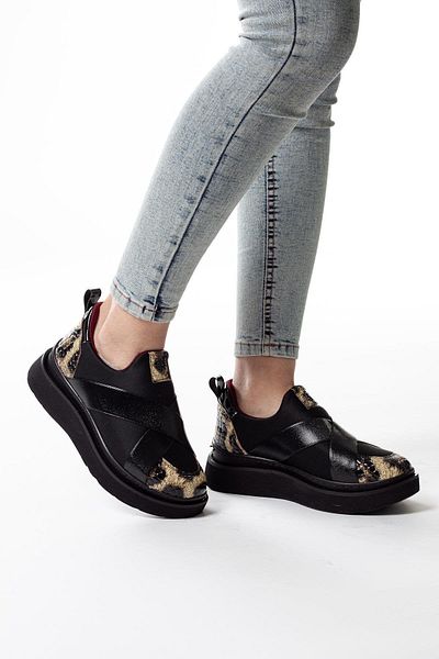 layki Nesica Black Color Leopard Leather Pattern Elastic Parachute Fabric Walking Shoes