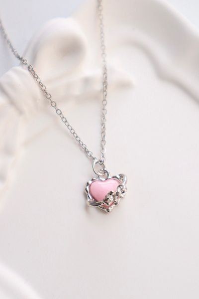 EFBUTİK Saturn Heart Imported Necklace with Silver Color Chain Pink Stone