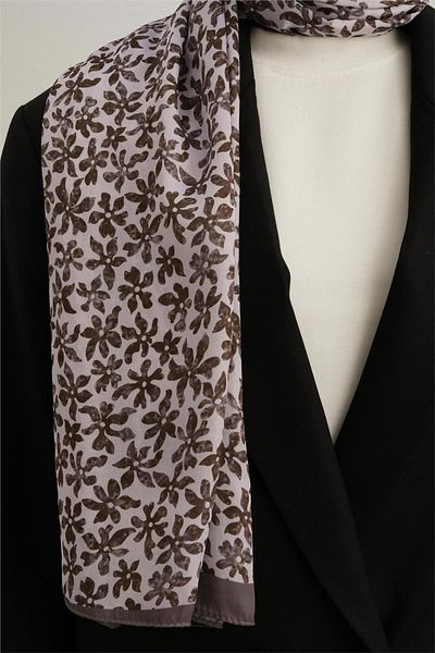 Armine Life 8042 Model Shawl - Numbers 9 and 11