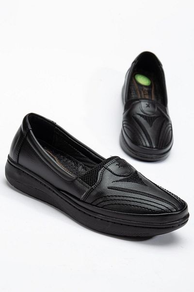 Dilimler Ayakkabı Genuine Leather Black Orthopedic Women's Shoes - Embroidered Face, Large Size