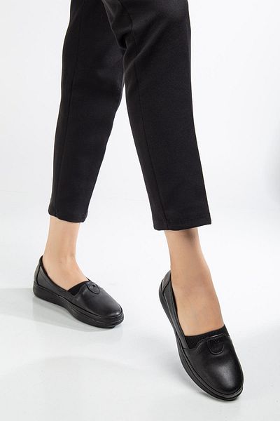 Dilimler Ayakkabı Large Size Genuine Leather Women's Daily Orthopedic Shoes Black Flat Model