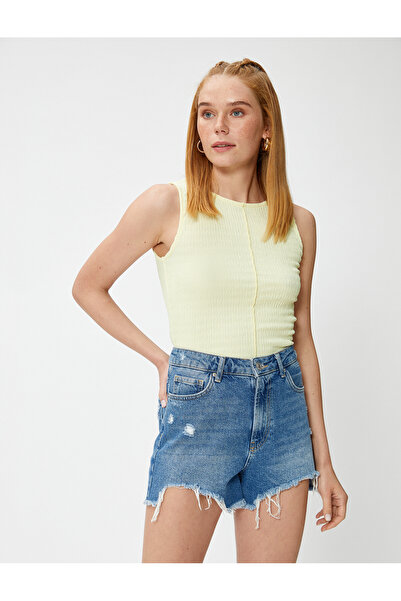 Koton Αμάνικο εσώρουχο με λαιμόκοψη με ραβδώσεις