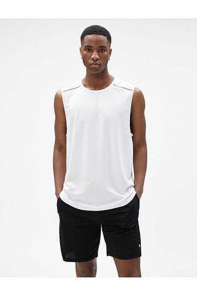Koton Basic-Sport-Tanktop mit Rundhalsausschnitt aus atmungsaktivem Stoff
