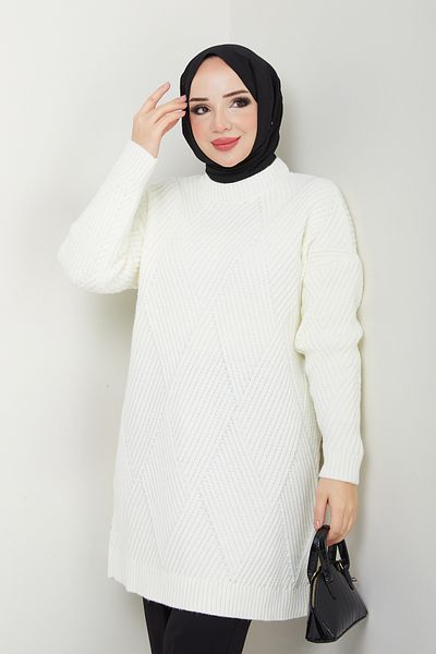 Pamuk Butik Women's Zigzag Braided Crew Neck Knitwear Sweater