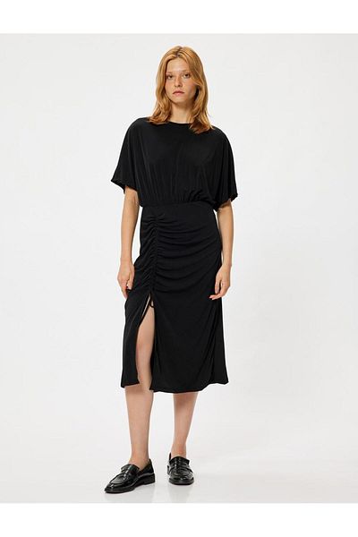 Koton Schwarzes Damenkleid - 5wak80006uk