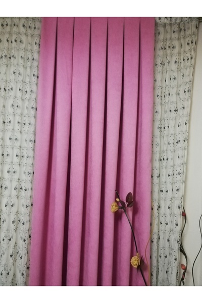 Karesi أجنحة واحدة باللون الوردي الحلو - ثنيات ضيقة، ستارة خلفية مقاس 1 × 3 9212
