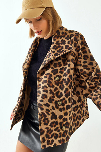 Ottawe Kışlık Uzun Kollu Relaxed Fit Düğmeli Leopar Desen Cepsiz Devrik Kruva...