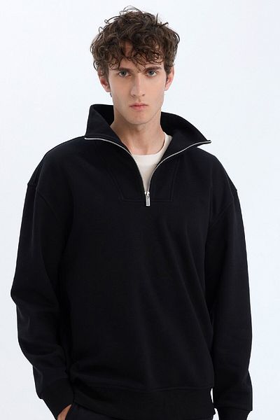 DeFacto Bequemes, dickes Sweatshirt mit Stehkragen und Reißverschluss E5332AX24WN