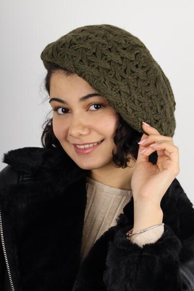 MinaCarin قبعة رسام شتوية بطبقة مزدوجة - صوف كاكي محبوك