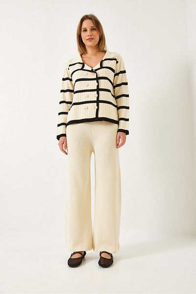 Bianco Lucci Women's Buttoned Patterned Bottom Top Set 60351374