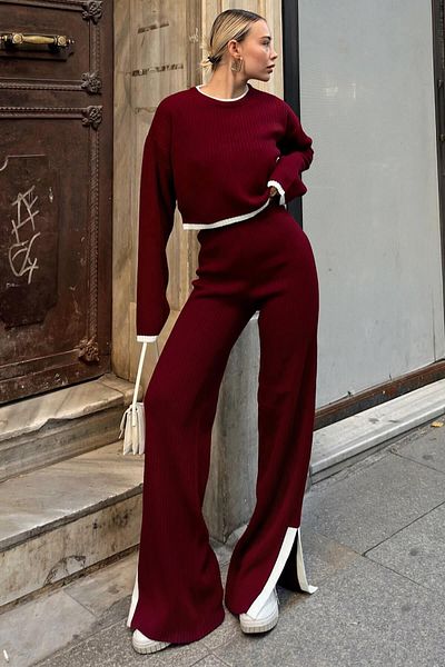 Swist Claret Red Interesser csíkos hasított kötött Crop-Pants női kötöttáru alsó-felső szett