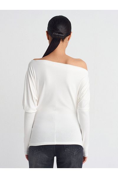 Dilvin 31487 Finger Detailed Asymmetrical Collar Top-Ecru