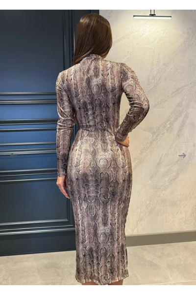 Serra Yılan Desenli Büzgülü Elbise