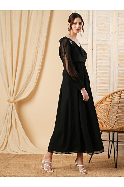 Mish By Styli Cut-Out Shoulder Detail Embellished Maxi Dress