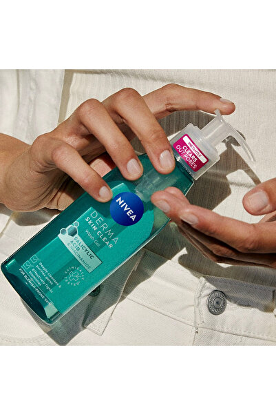 NIVEA Derma Skin Clear Karşıtı Yüz Temizleyici 150ml, Derma Skin Nemlendirici Tonik 200ml
