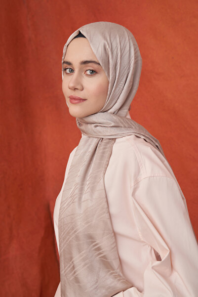 ARMANDA Σάλι με μοτίβο βιζόν ιταλικής ρίγας ζακάρ