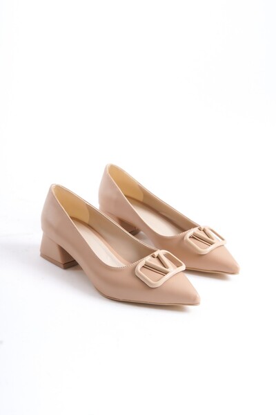 MRVN MERVINA Vegas - حذاء بكعب منخفض بإبزيم