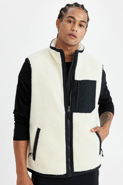 DeFacto Plush Fit Vest - Stand Collar, Zip Pocket, C6045Ax24Au