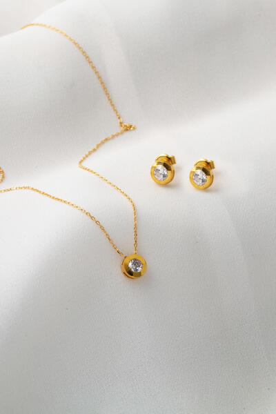 Bilezikci Tek Taşlı Kolye Küpeli 22 Ayar Altın Takı Seti