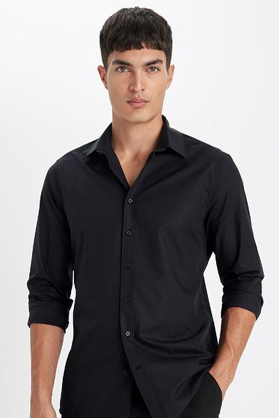 DeFacto Schwarzes Slim-Fit-Hemd mit italienischem Kragen – kein Eisen, kein Bügeln, lange Ärmel A7803ax23au