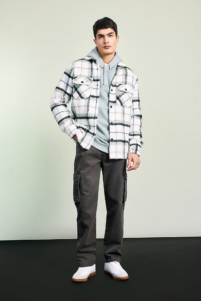 DeFacto Karierter, langärmliger Hemdmantel mit Polokragen und Taschen A7991ax23wn