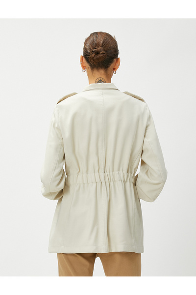 Koton Detaillierter Trenchcoat mit Epauletten und Stehkragentasche mit Reißverschluss