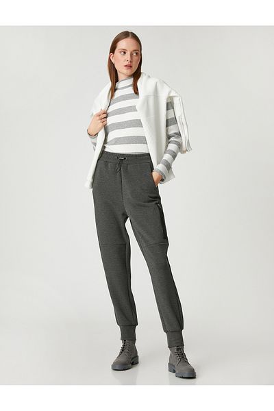 Koton Şahika Ercümen Pocketed Tied Jogger Sweatpants