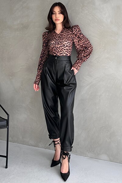 Fav Style Γυναικεία μπλούζα με μακρυμάνικο γιακά με στάμπα καφέ χρώματος λεοπάρ