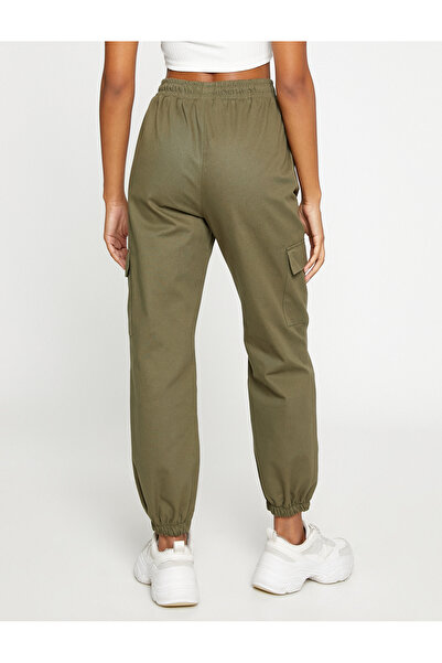 Koton Cargo kalhoty s detailem kapsy a zavazovaným pasem