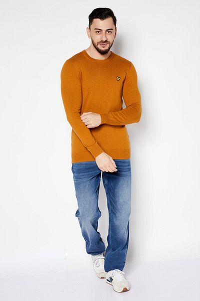 Lyle & Scott Men Crew Neck Long Sleeve Embroidered Logo Sweater, Brown