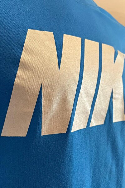 Nike Унисекс тениска с лого на Sportswear Shine, унисекс тениска с лого и блясък