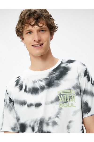 Koton Μπλουζάκι Batik Look με στάμπα με λαιμόκοψη
