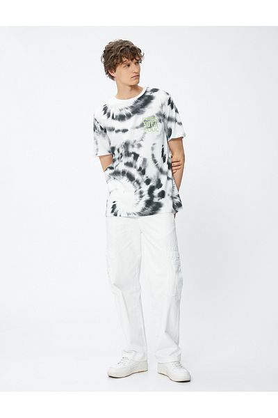 Koton Μπλουζάκι Batik Look με στάμπα με λαιμόκοψη