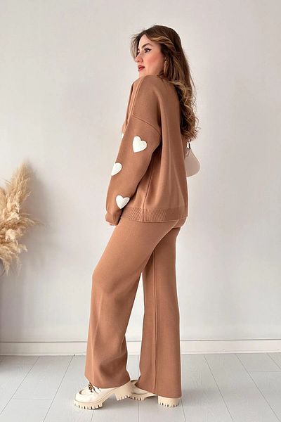 İpli Beige Women's Set - Sweetheart Embroidered Heart Patterned Trousers