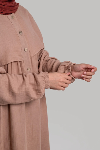 Lemaye Φόρεμα μουσελίνας με γιακά - Πούδρα