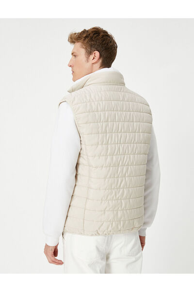 Koton Ärmelloser Mantel, Weste, Stehkragen, Reißverschlusstasche, detailliert